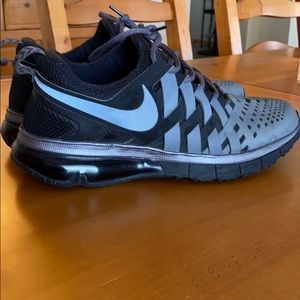 Men’s Nike running shoes size 10